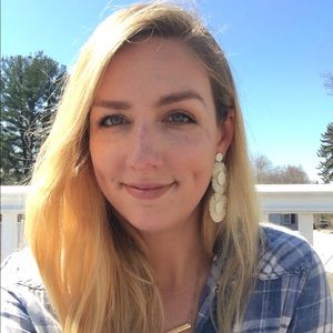 Meet your Posher, Alicia